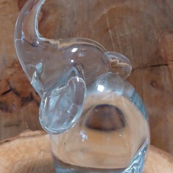 Vintage Napcoware Art Glass Elephant Figurine Paperweight Statue 4.5" Trunk Up - Picture 2 of 9